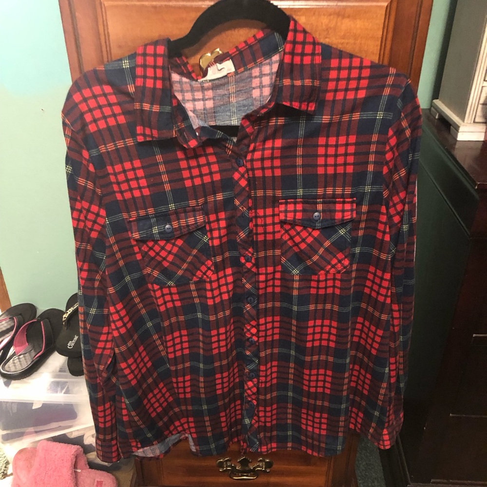 EUC Passport Plus Shirt For Women Red & Blue w/ White & Blue Stripe On Sleeve